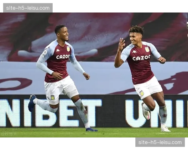 沃特金斯9球成维拉争四关键 本土射手榜位列第四